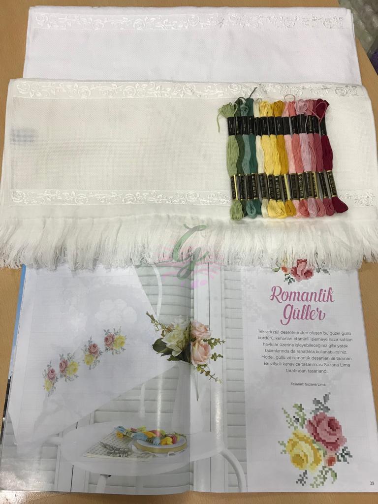 Romantik Güller Havlu Kiti