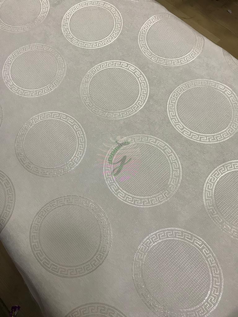 Dertsiz Etamin Masa Örtüsü(Yuvarlak Desen)