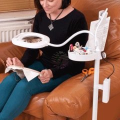 Purelite Ayaklı Işıklı Tutacaklı Büyüteç 4'ü Bir Arada ( 4 in 1 ) CFPL14