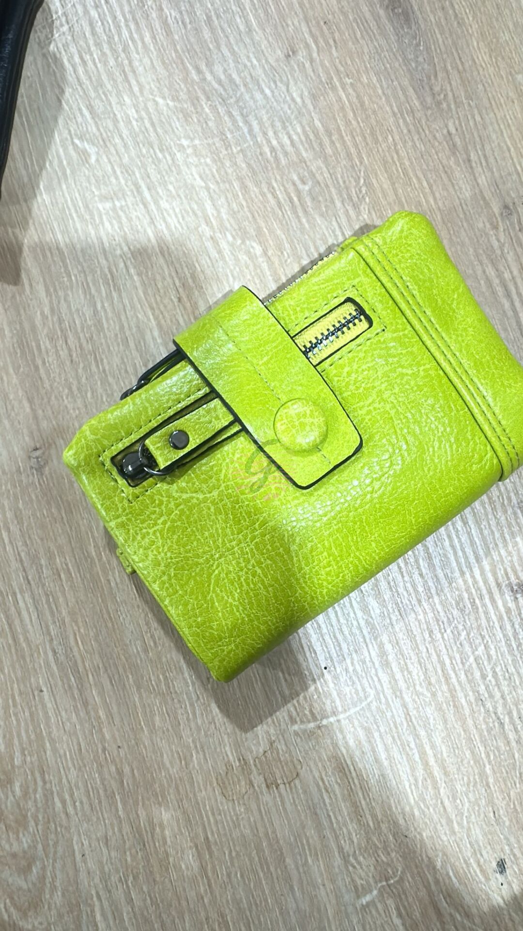 İthal Deri Küçük Boy Cüzdan Neon