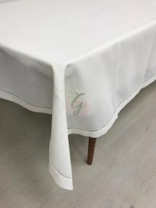 8 Kişilik Ajurlu Linen Masa Örtüsü