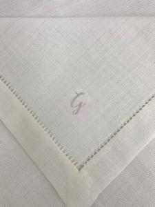 8 Kişilik Ajurlu Linen Masa Örtüsü