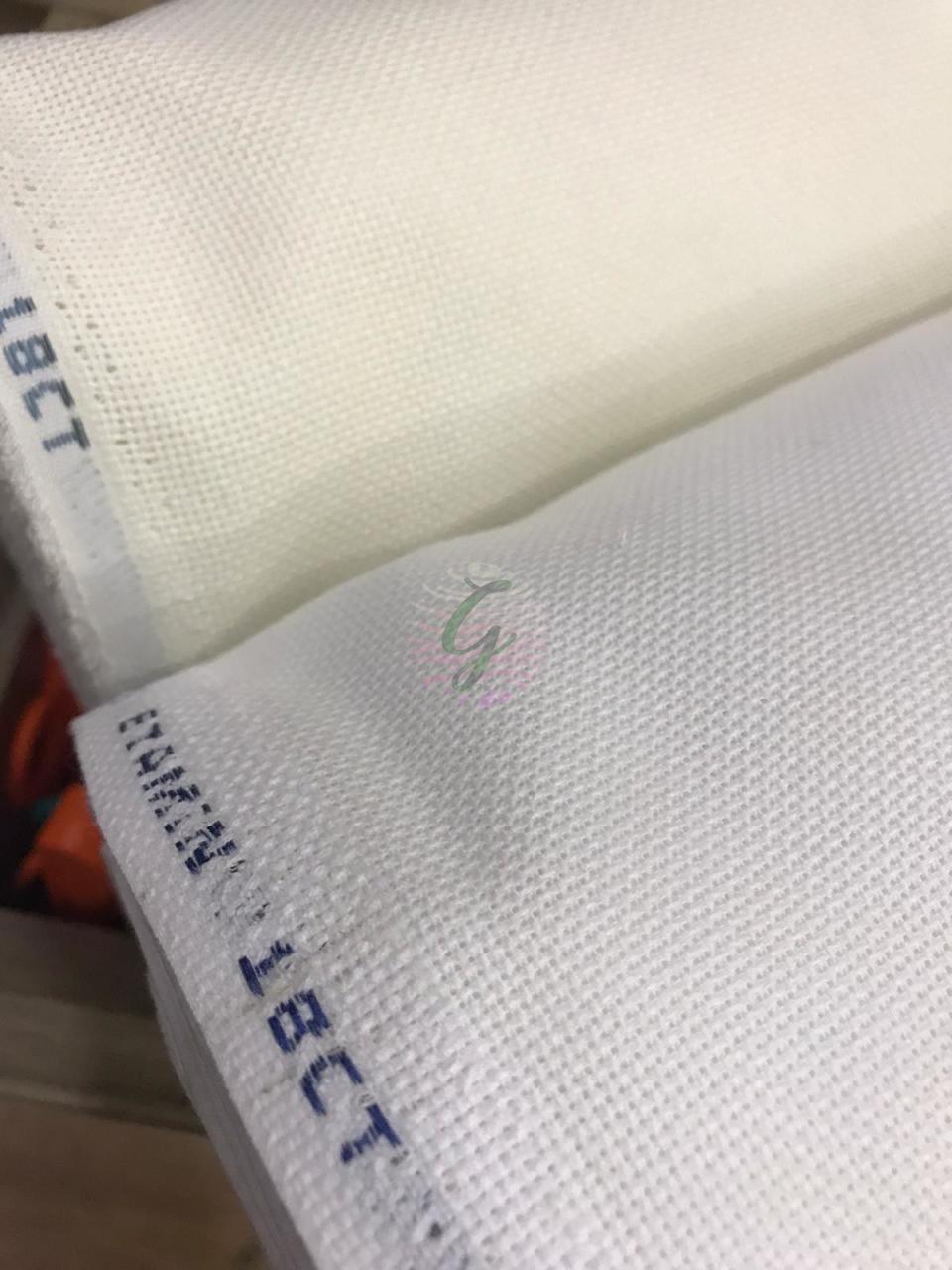 Uğur İpek 18 Ct Etamin Kumaşı